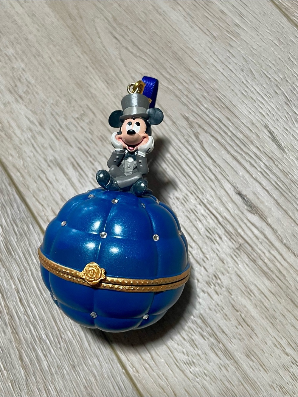 Disney Mickey Mouse Ring holder ornament.